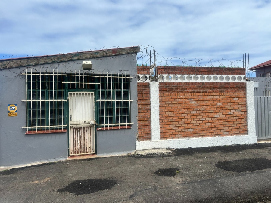 Commercial Property for Sale in Quigney Eastern Cape